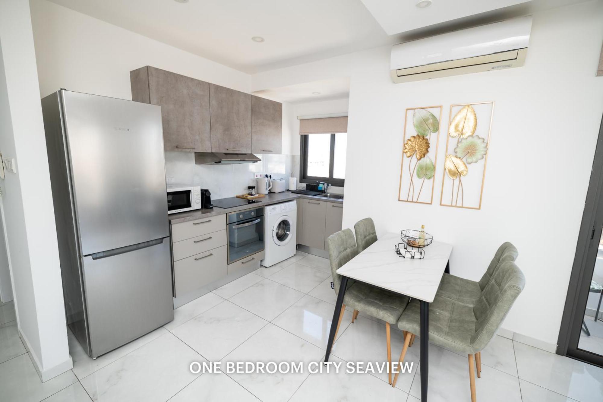 Lazuli Seaview Apartments 2Bdr Ларнака Экстерьер фото