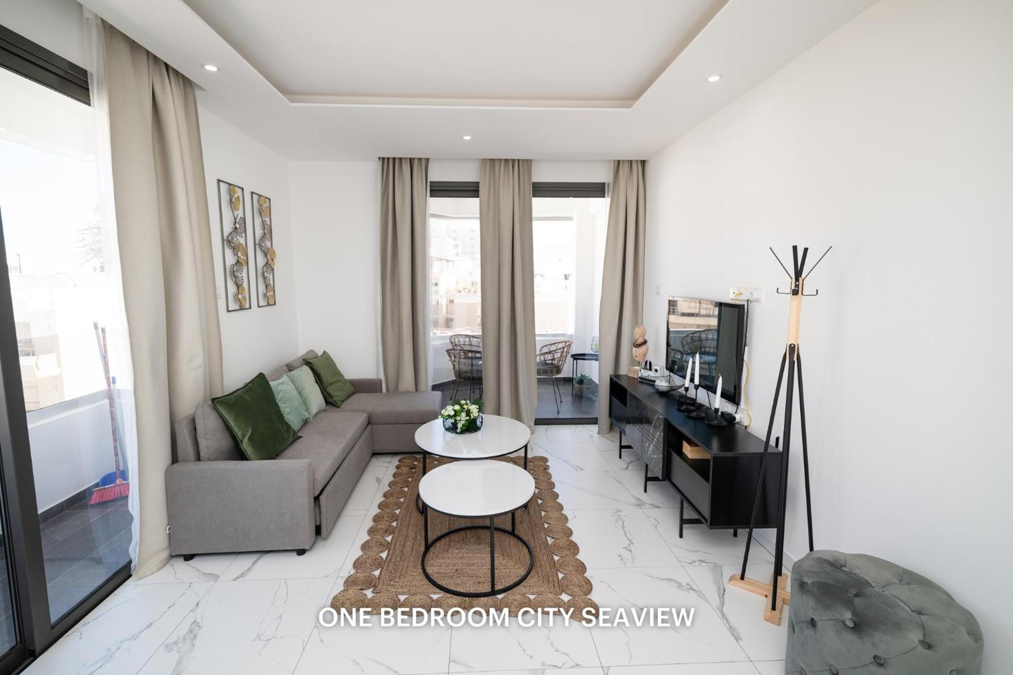 Lazuli Seaview Apartments 2Bdr Ларнака Экстерьер фото